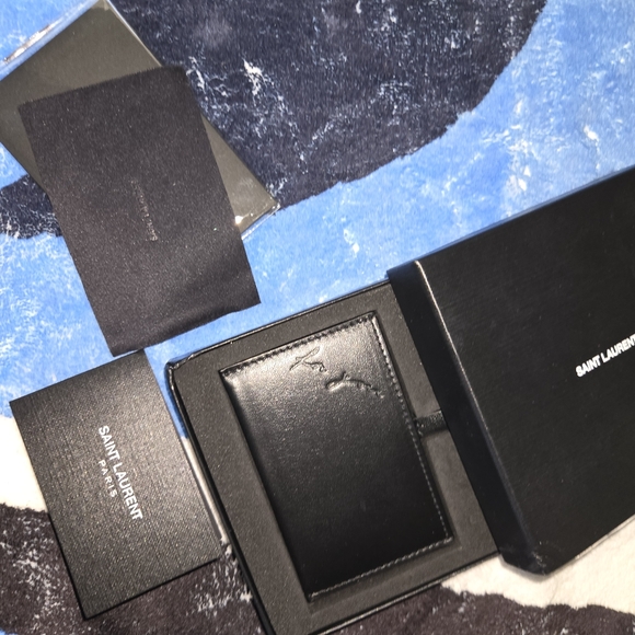 Saint Laurent Black Card Holder with mirror NEW! - Picture 1 of 2